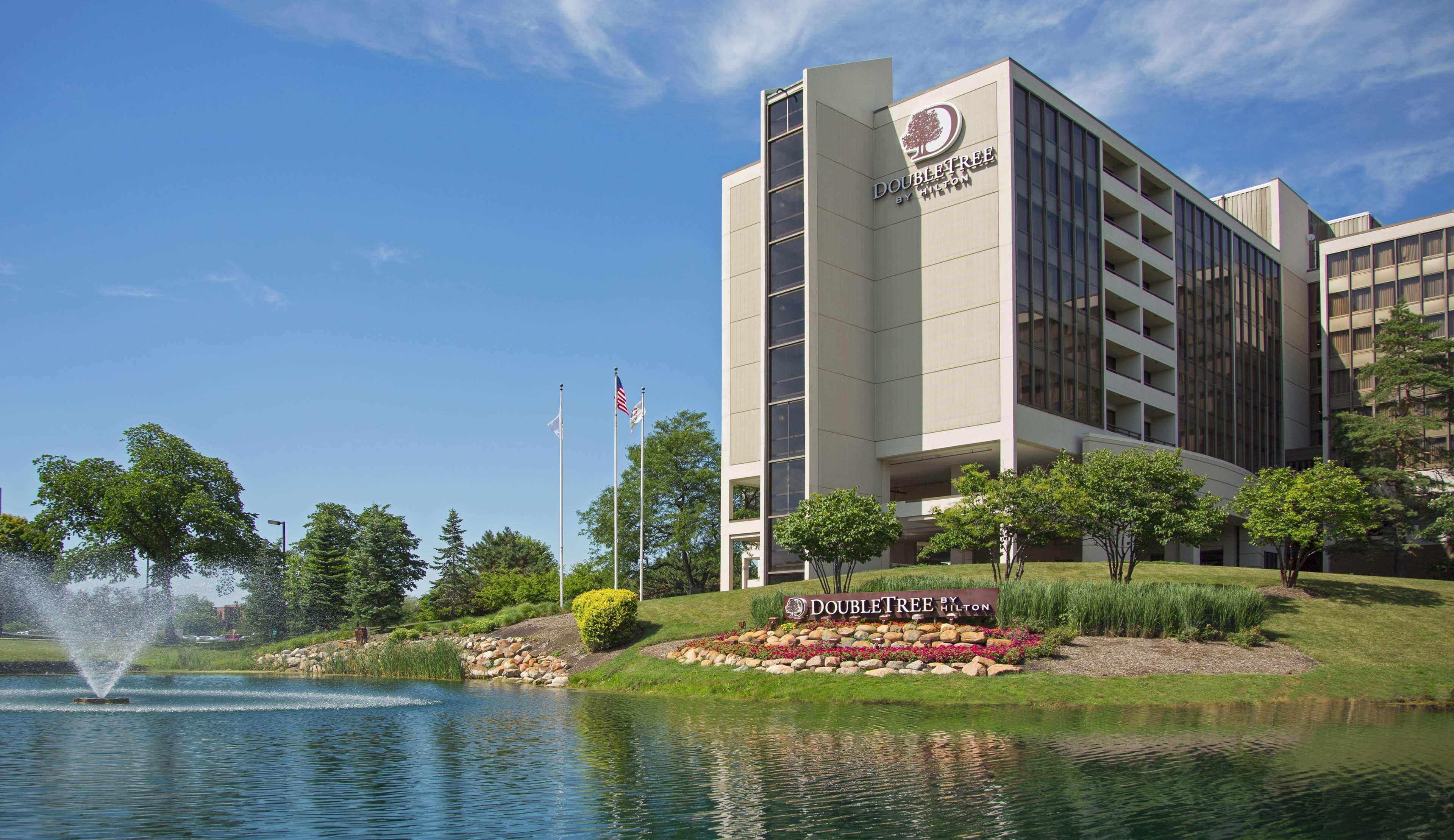 Hotel Doubletree By Hilton Chicago - Oak Brook Exterior foto